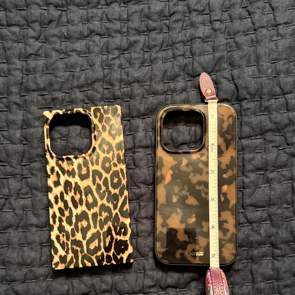Sonix Wild Leopard Phone Case - Black and Tan
I phone 15 pro 6.1 cases